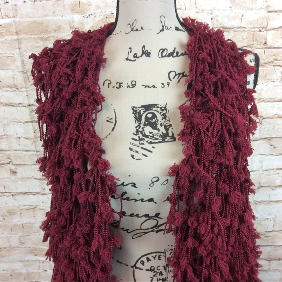 New Blu Pepper Shaggy Fringe Pom Long Vest Large - Picture 2 of 7